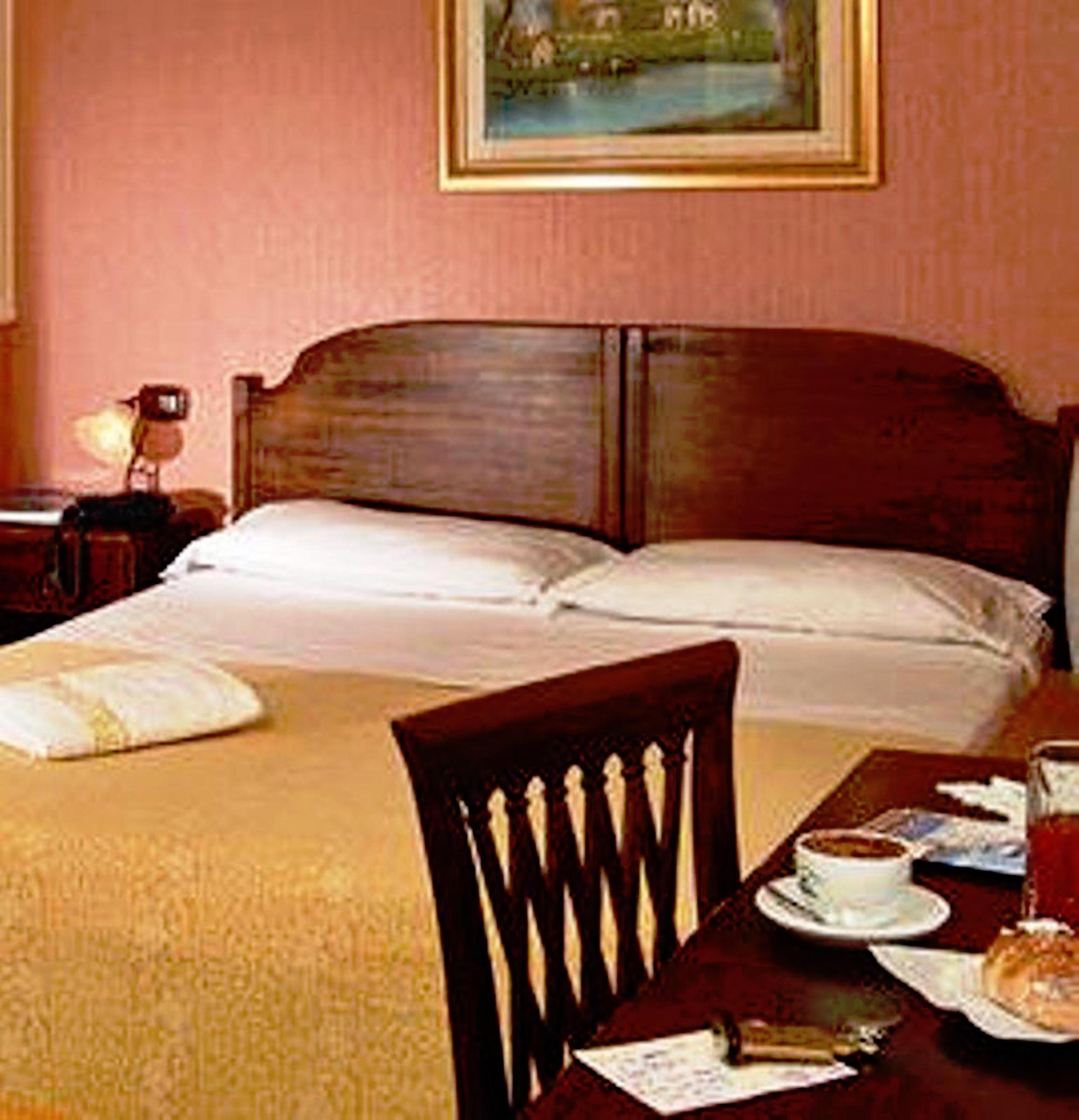 Hotel Federico II Napoli Esterno foto